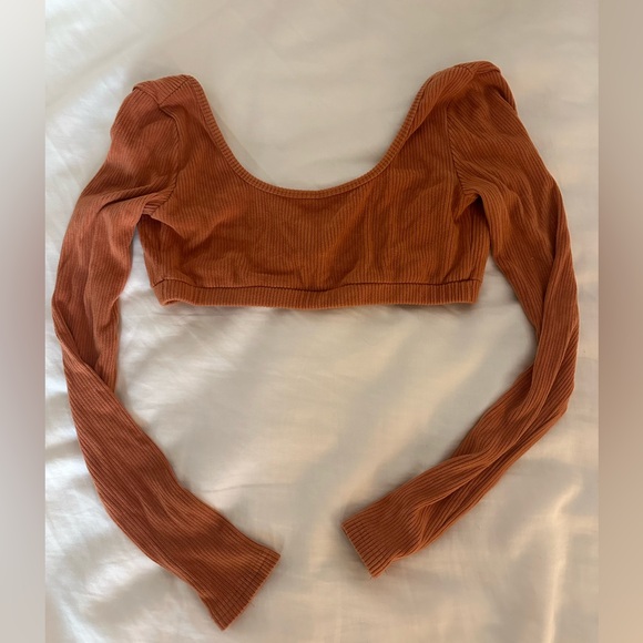 Sydney Ribbed Open Back Crop Top - Picture 2 of 2